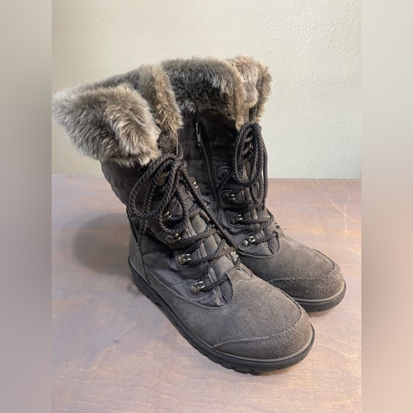 BARETRAPS SATIN winter boots.‎ - Picture 1 of 12